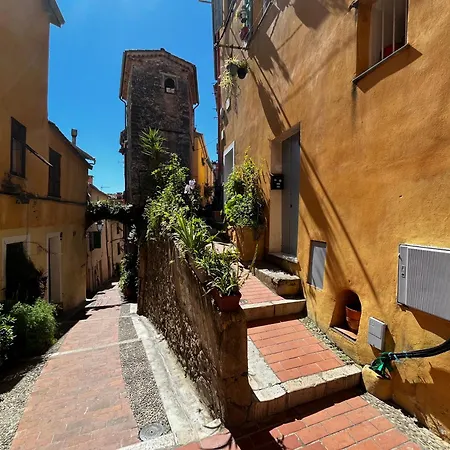 Ombrage 44m2 Riviera Palace Belle-epoque, Restomod Et Literie Prestige アパート マントン