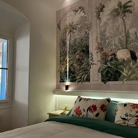 Ombrage 44m2 Riviera Palace Belle-epoque, Restomod Et Literie Prestige マントン