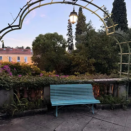 Апартаменты Ombrage 44m2 Riviera Palace Belle-epoque, Restomod Et Literie Prestige *