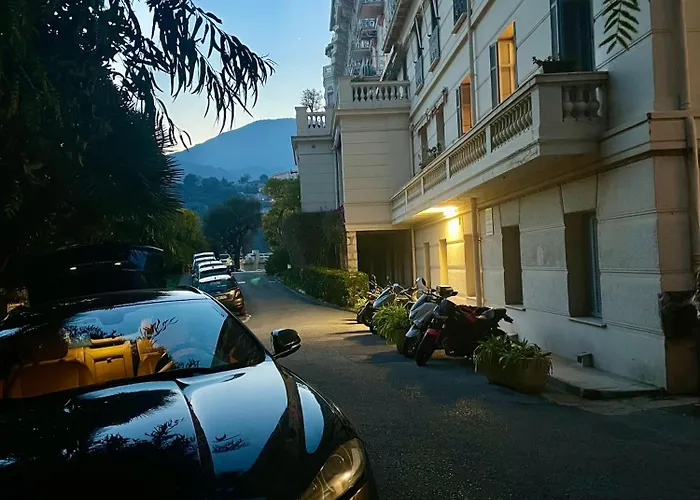 شقة Ombrage 44m2 Riviera Palace Belle-epoque, Restomod Et Literie Prestige مينتون