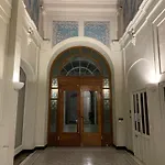 Ombrage 44m2 Riviera Palace Belle-epoque, Restomod Et Literie Prestige