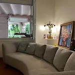 Ombrage 44m2 Riviera Palace Belle-epoque, Restomod Et Literie Prestige
