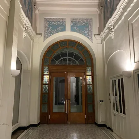 Ombragé 44m2 Riviera Palace Belle-epoque, Restomod Et Literie Prestige