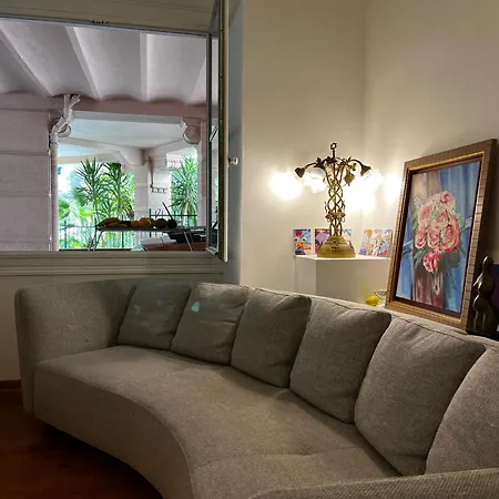 Ombragé 44m2 Riviera Palace Belle-epoque, Restomod Et Literie Prestige