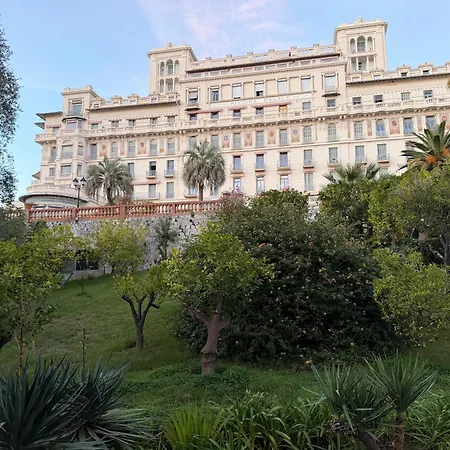 Апартаменти Ombrage 44m2 Riviera Palace Belle-epoque, Restomod Et Literie Prestige Мантон