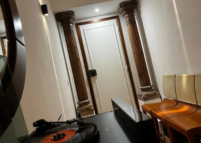 Ombragé 44m2 Riviera Palace Belle-epoque, Restomod Et Literie Prestige