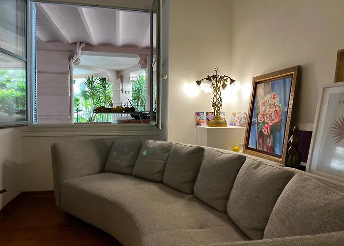 Ombragé 44m2 Riviera Palace Belle-epoque, Restomod Et Literie Prestige