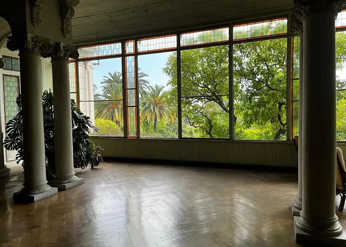 Appartamento Ombragé 44m2 Riviera Palace Belle-epoque, Restomod Et Literie Prestige