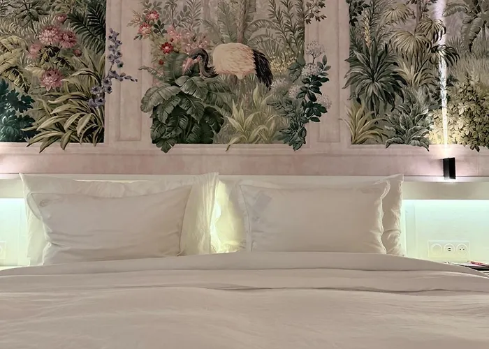 Ombrage 44m2 Riviera Palace Belle-epoque, Restomod Et Literie Prestige Lägenhet