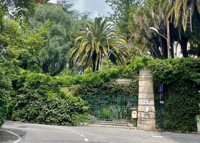 Ombrage 44m2 Riviera Palace Belle-epoque, Restomod Et Literie Prestige