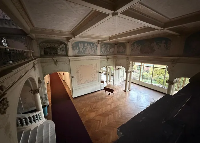 Lägenhet Ombrage 44m2 Riviera Palace Belle-epoque, Restomod Et Literie Prestige Menton